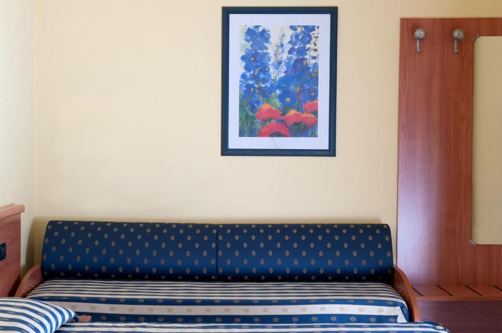 Hotel Blue Ribbon Vercelli Habitación foto